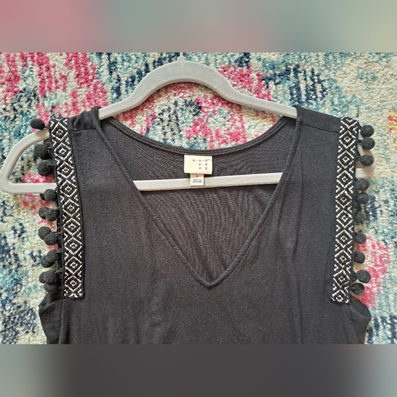A New Day Sleeveless Top Women's Small - Picture 7 of 11